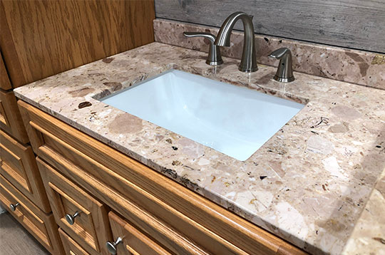 A quartz countertop vanity